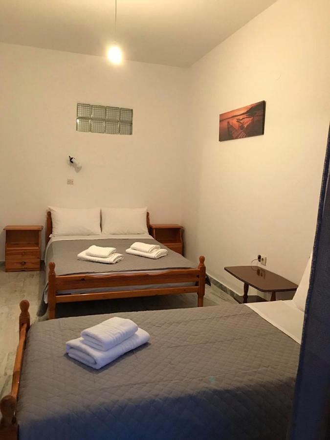Kessaris Apartments Chrani Luaran gambar
